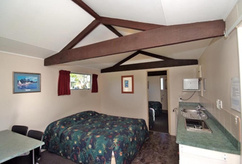 Omokoroa Kiwi Holiday Park Tauranga Quarto foto