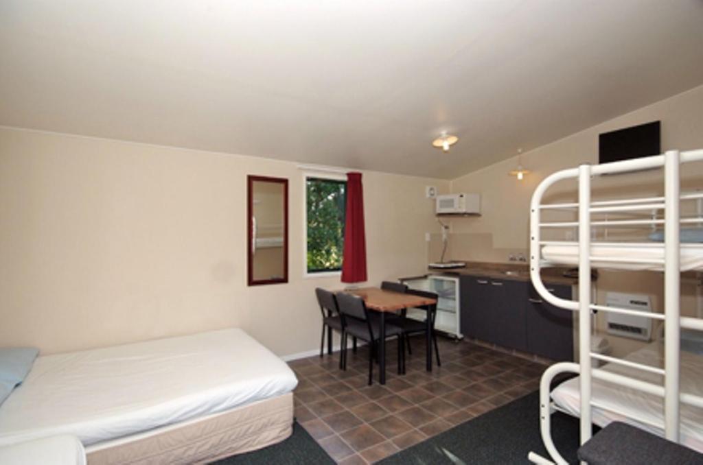 Omokoroa Kiwi Holiday Park Tauranga Quarto foto